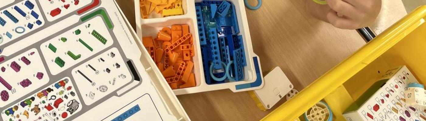 LEGO
